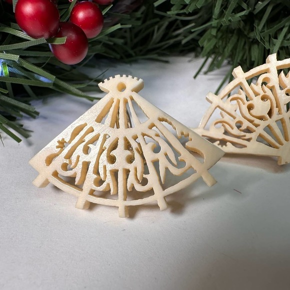 Vintage Mid-Century Carved Bone + 925 Sterling Screw-Back Earrings 1.3" - Picture 10 of 10